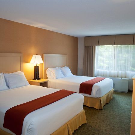Holiday Inn Express Hotel & Suites North Conway By Ihg Номер фото