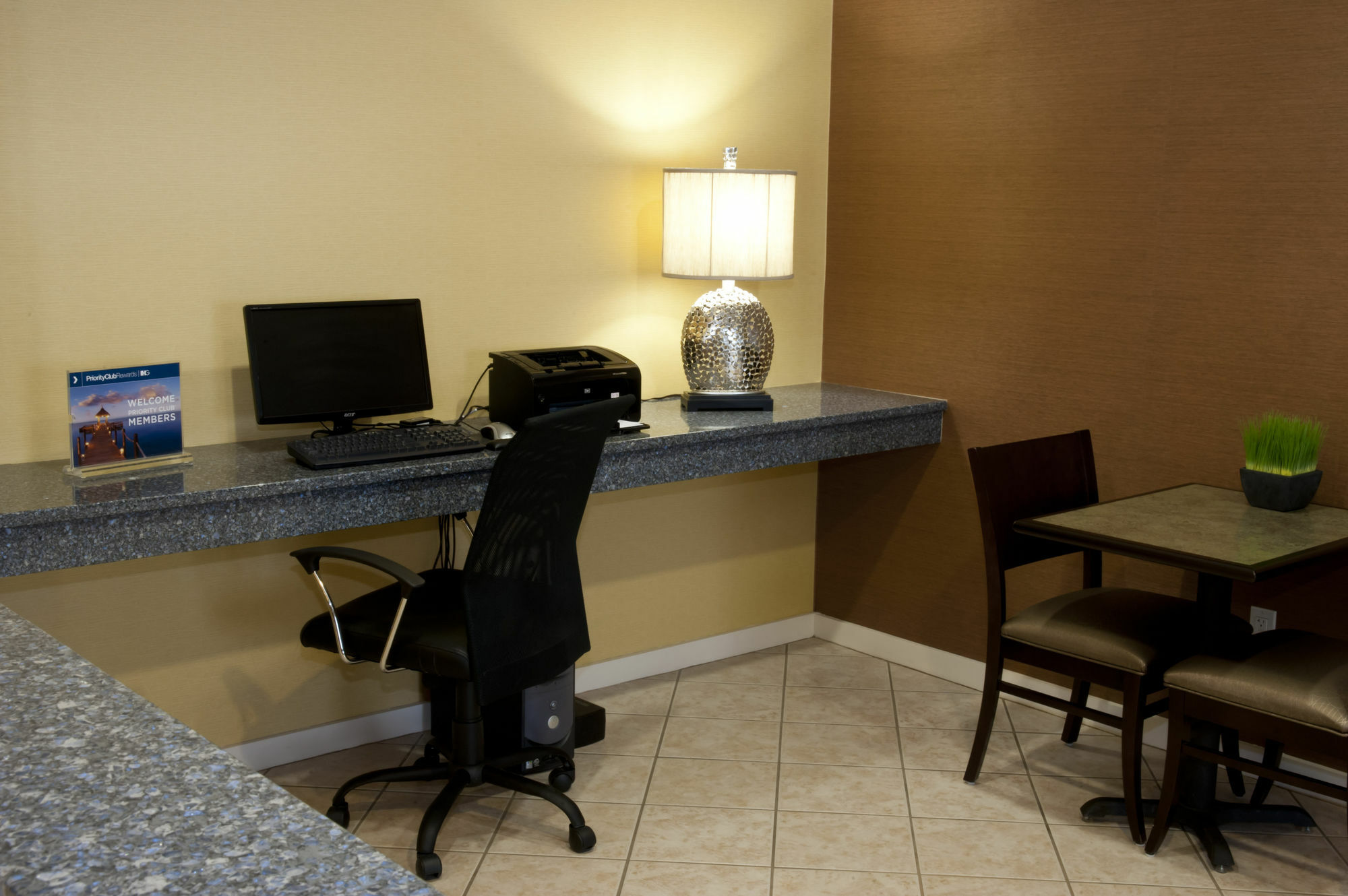 Holiday Inn Express Hotel & Suites North Conway By Ihg Экстерьер фото